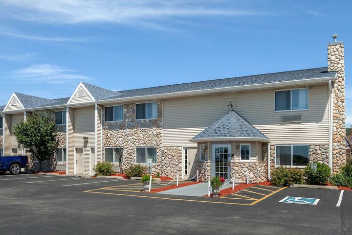 Hotel 2 of 94