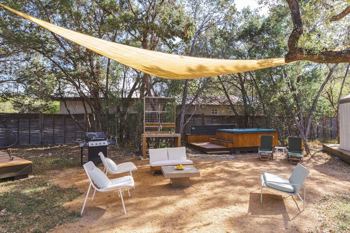 The Peacock Yurt at Camposanto ATX Glamping on Lake Travis