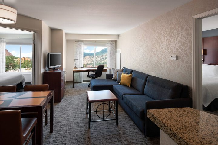 Room 44 of 60