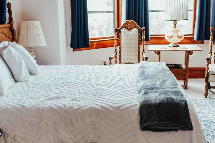 Town Hall Inn