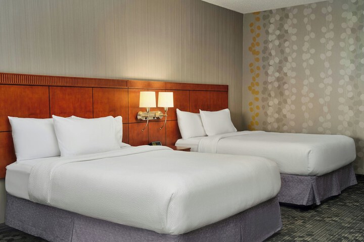 Courtyard by Marriott Akron Stow