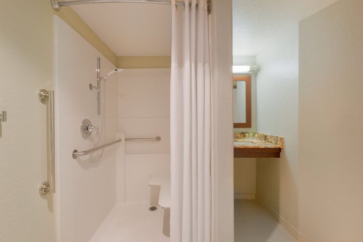 Holiday Inn Resort The Lodge at Big Bear Lake by IHG