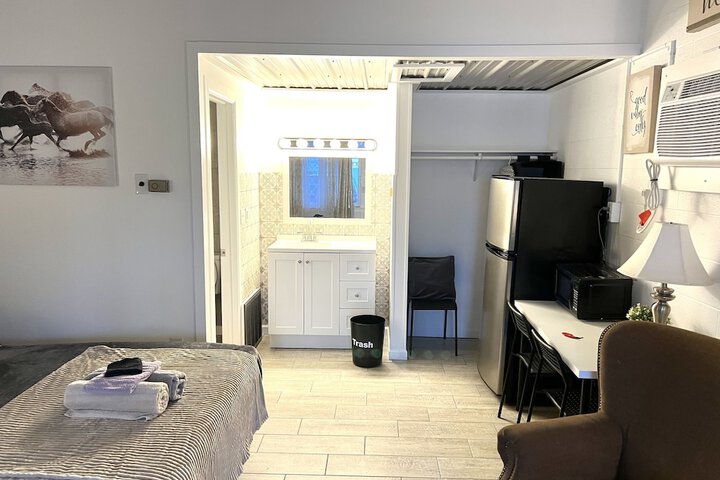 Room 8 of 26