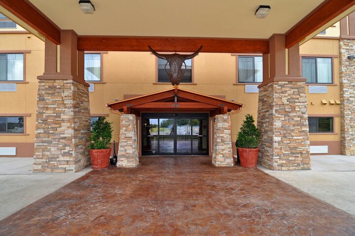 Hotel 2 of 24