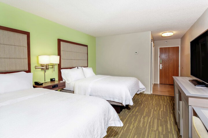 Room 9 of 31