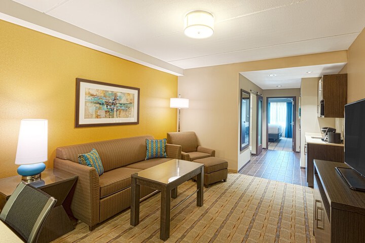 Crowne Plaza Shenandoah - Woodlands Area by IHG