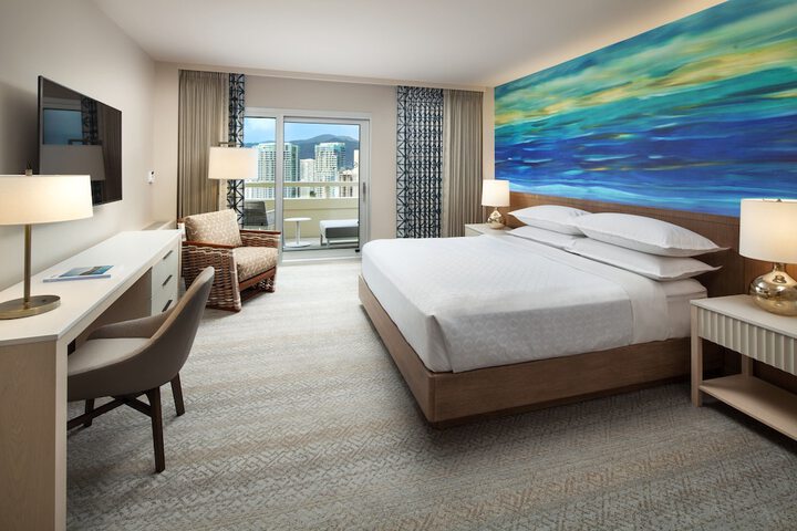 Sheraton Waikiki Beach Resort