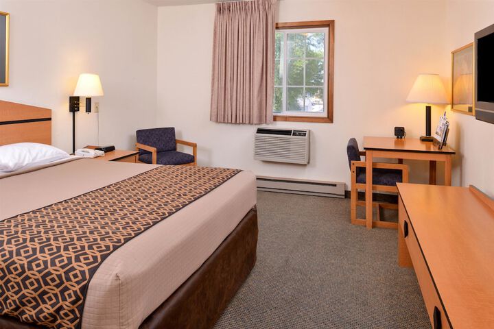 Room 21 of 36