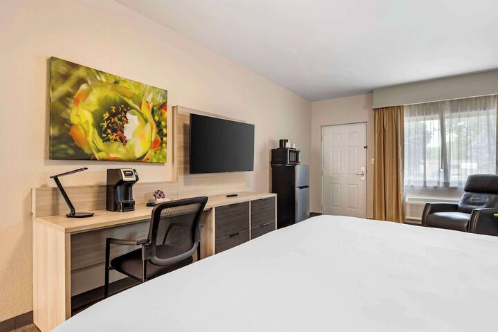 Room 50 of 57