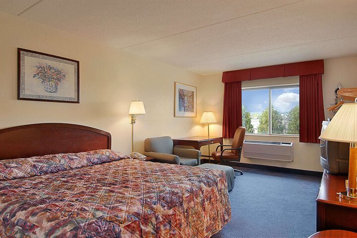 Room 22 of 27
