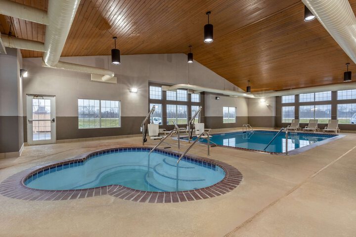Pool 4 of 29