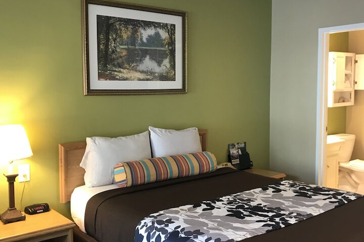 Room 20 of 24
