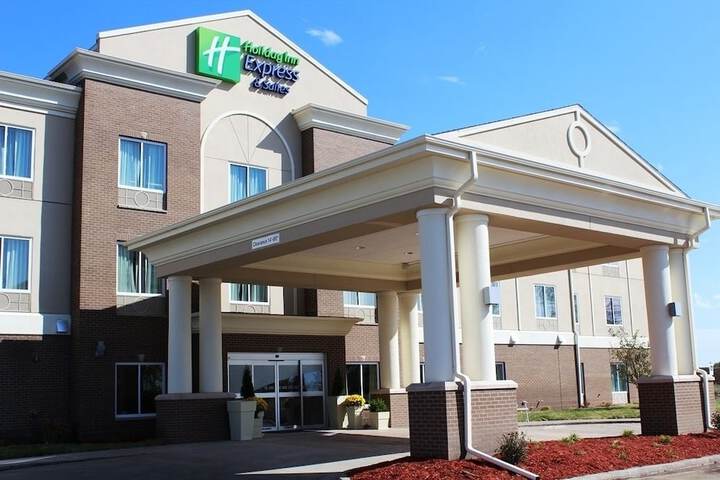 Hotel 3 of 43
