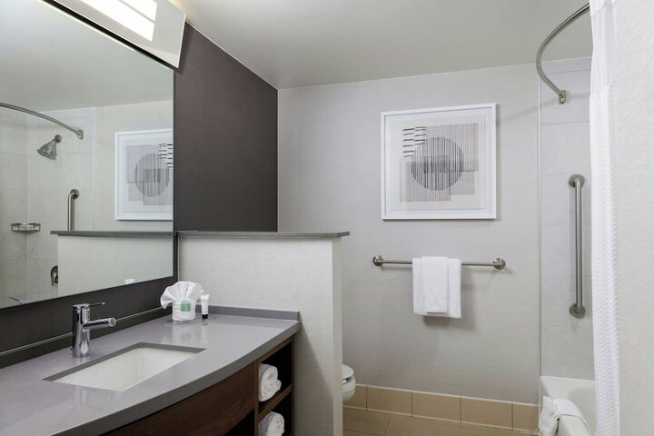 Courtyard by Marriott Wichita at Old Town