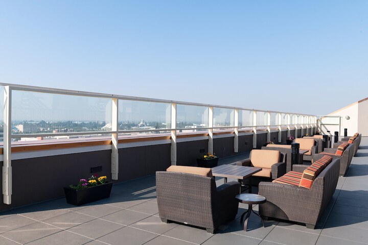 Terrace/Patio 45 of 45