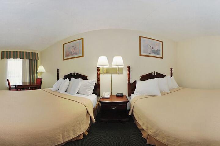 Room 22 of 31