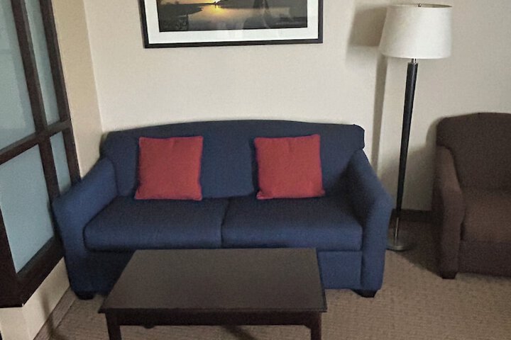 Room 19 of 36