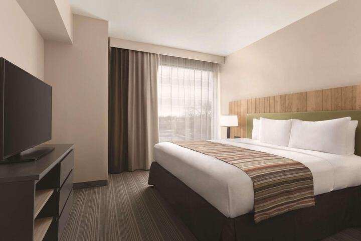 Room 16 of 24