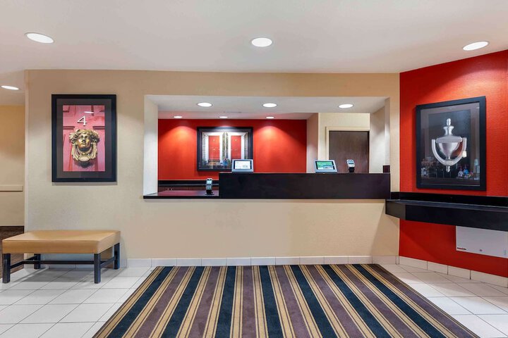 Extended Stay America Select Suites - St. Louis - O Fallon IL