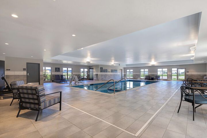 Pool 10 of 54