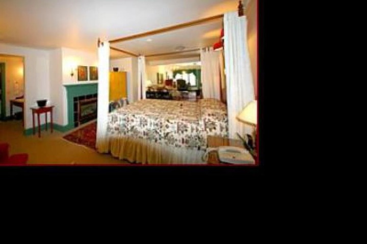 Room 30 of 84