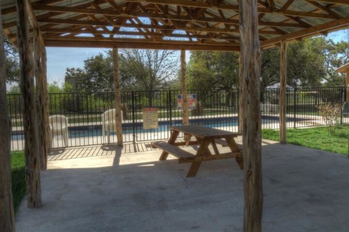 Utopia River Retreat