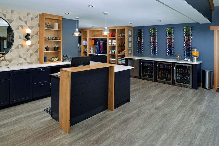 The Coho Oceanfront Lodge