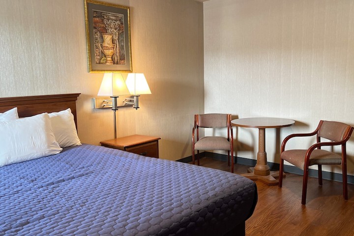 Room 30 of 88