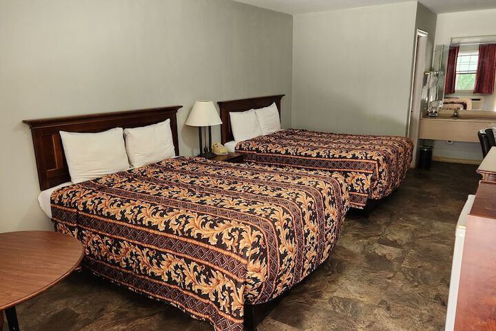 Room 15 of 46