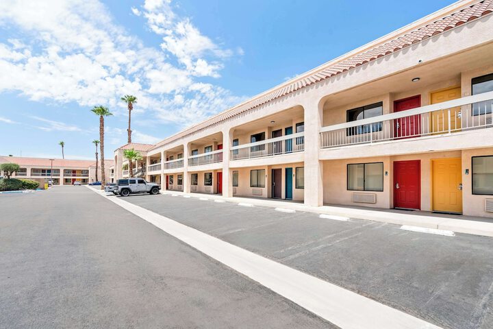Signature Indio I-10 Coachella Valley by Sonesta
