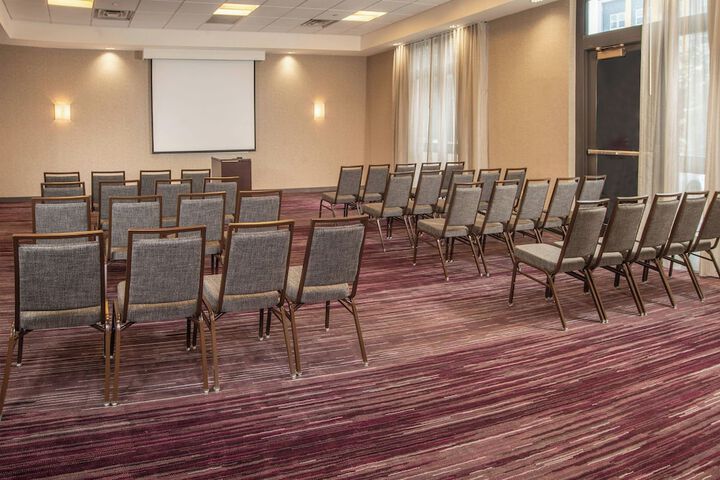 Courtyard by Marriott Dunn Loring Fairfax