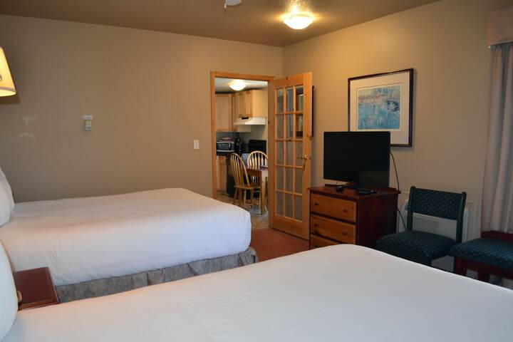Room 83 of 110
