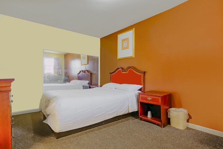 Hotel O Markham IL near Harvey / Tinley Park