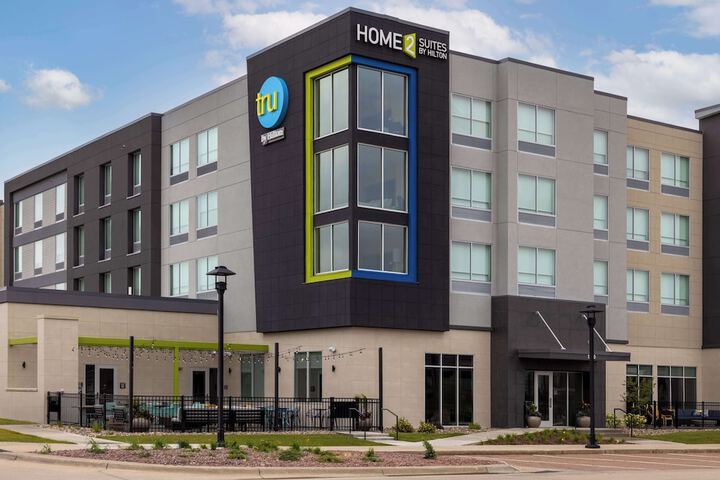 Hotel 2 of 61