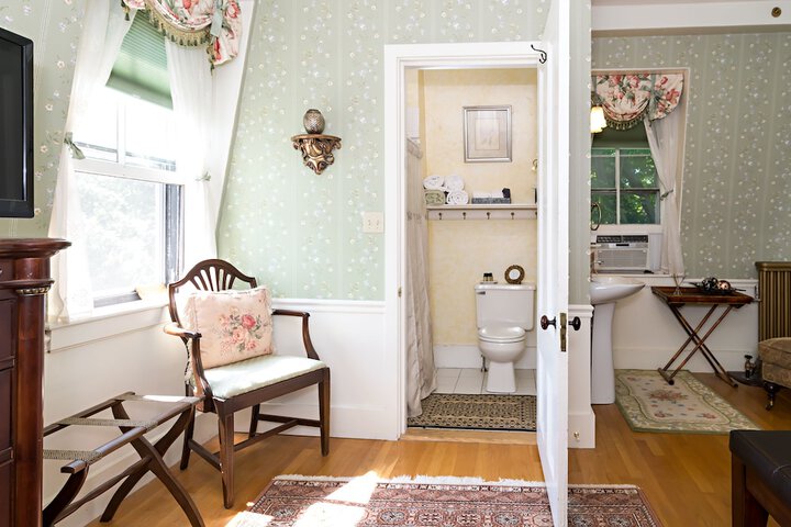 Room 15 of 88