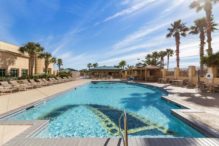 Pool 6 of 41