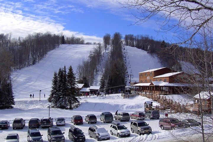 Chicaugon Lake Inn
