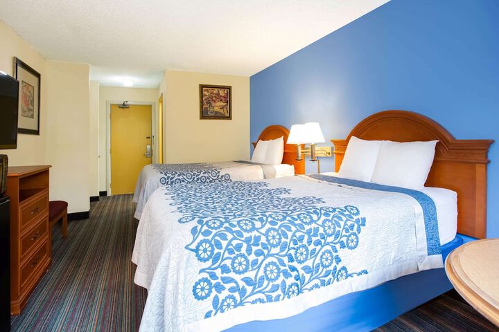Room 19 of 25