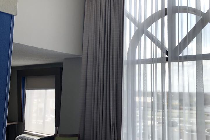 Room 14 of 48