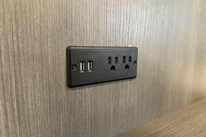 Room 30 of 35