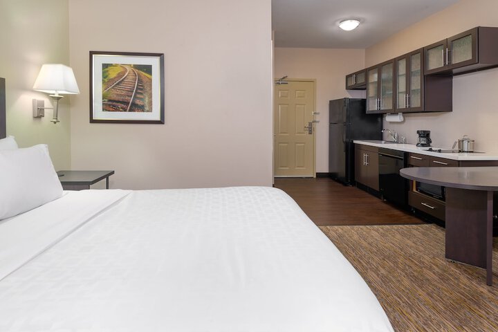 Room 34 of 46