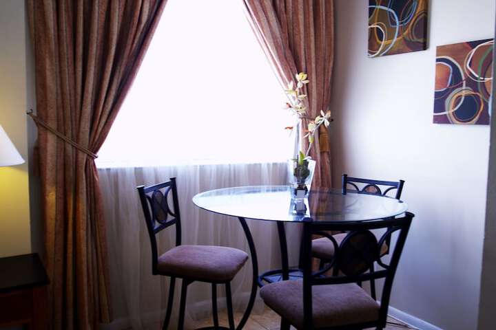 Room 15 of 38