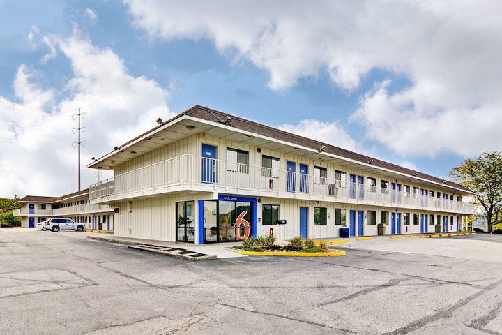 Hotel 3 of 33