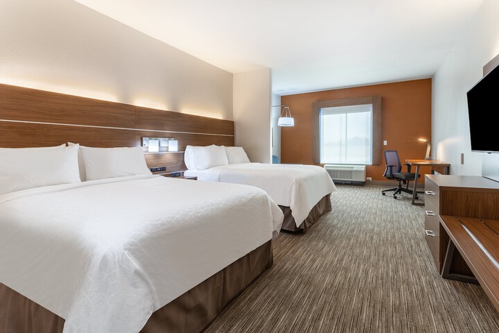 Room 15 of 42