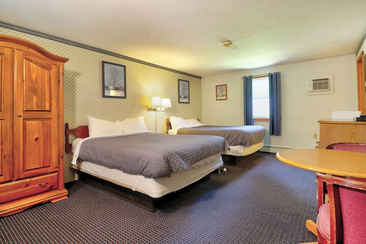 Room 16 of 40