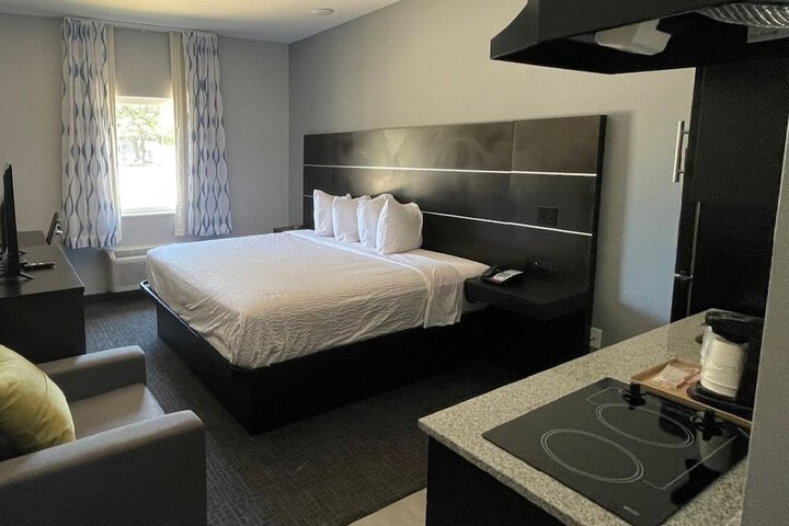 Room 42 of 59
