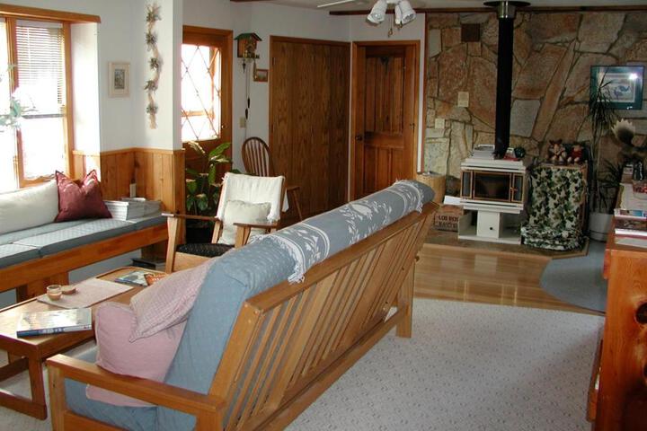Alaska Chalet Bed & Breakfast