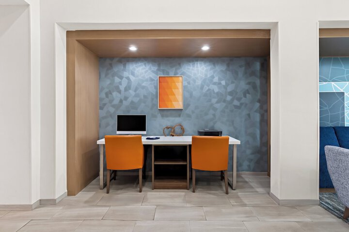 Holiday Inn Express & Suites Perry by IHG