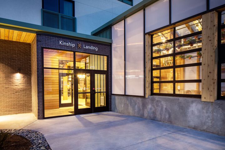 Hotel 4 of 110