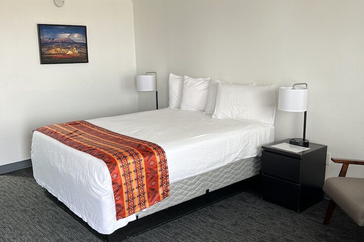 Room 18 of 65